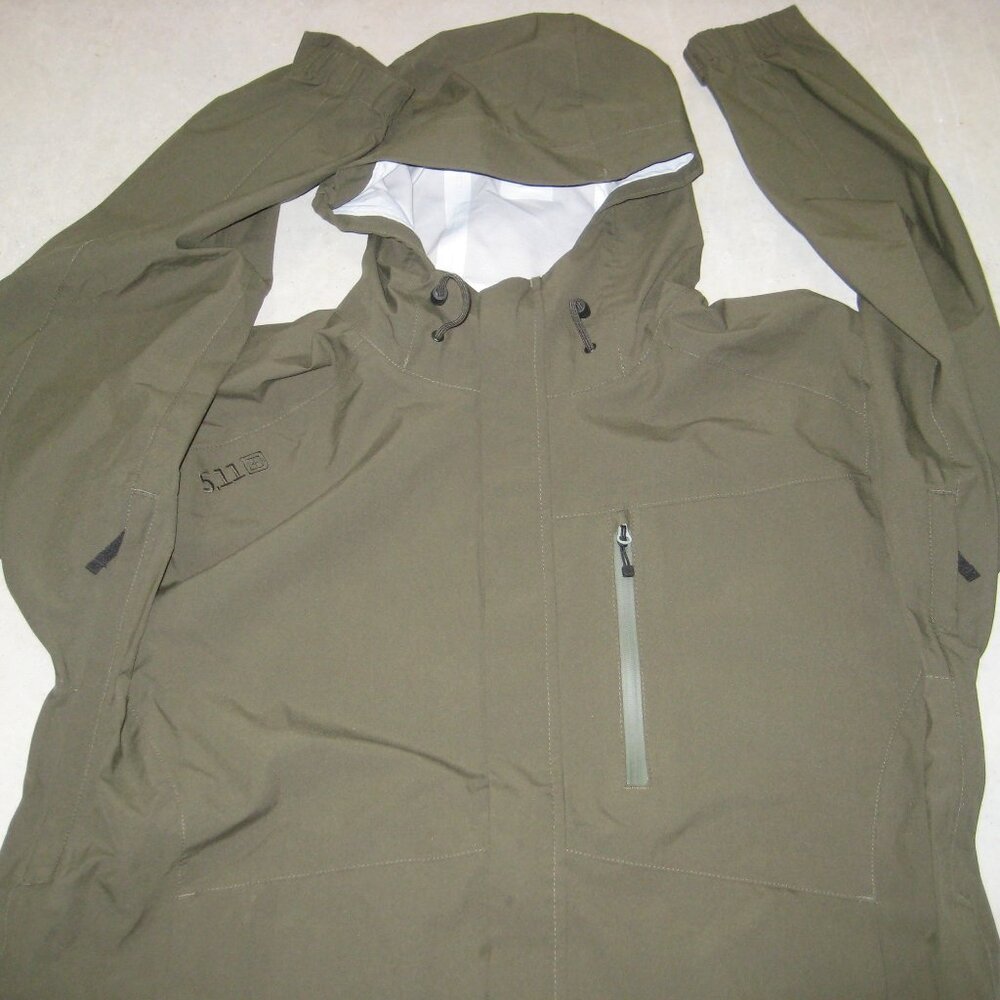 5.11 Tactical Men's Aurora Shell Jacket Moss Green Size Large